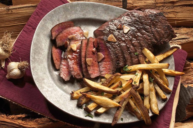 Bœuf sauté et pommes de terre à la sauce soja